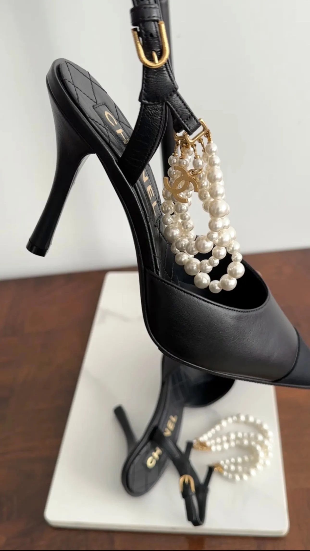 Chanel Black Leather and Fabric Cap Toe Pearl High Heels - 40C