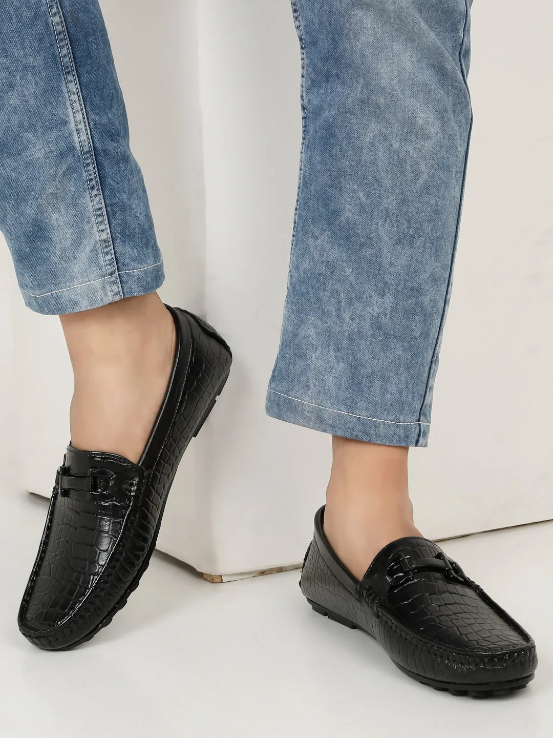 Men's Black Texture Leather Flexi 360 Loafers