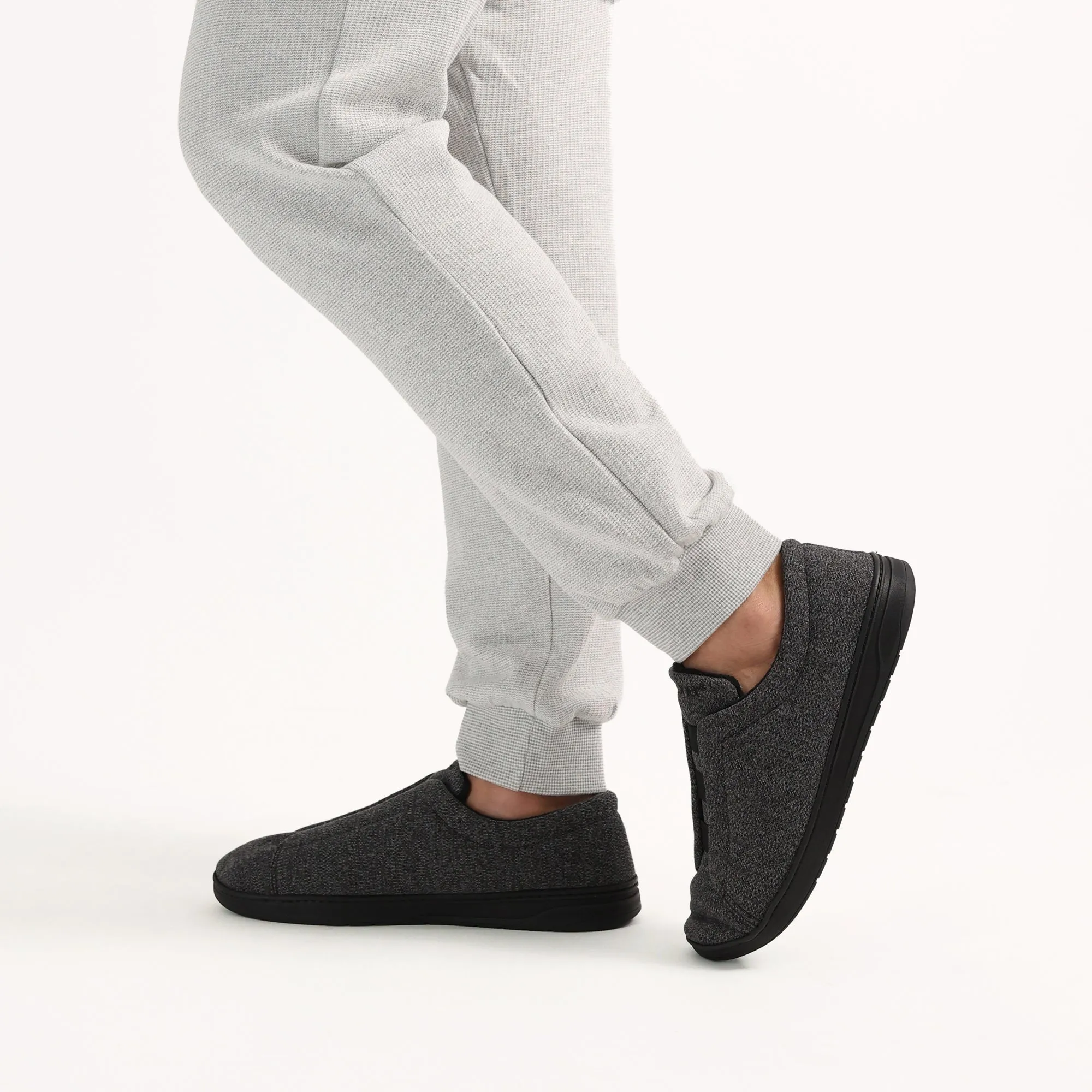Men's Heathered Knit Brady Closed Back Slipper with Gel Infused Memory Foam