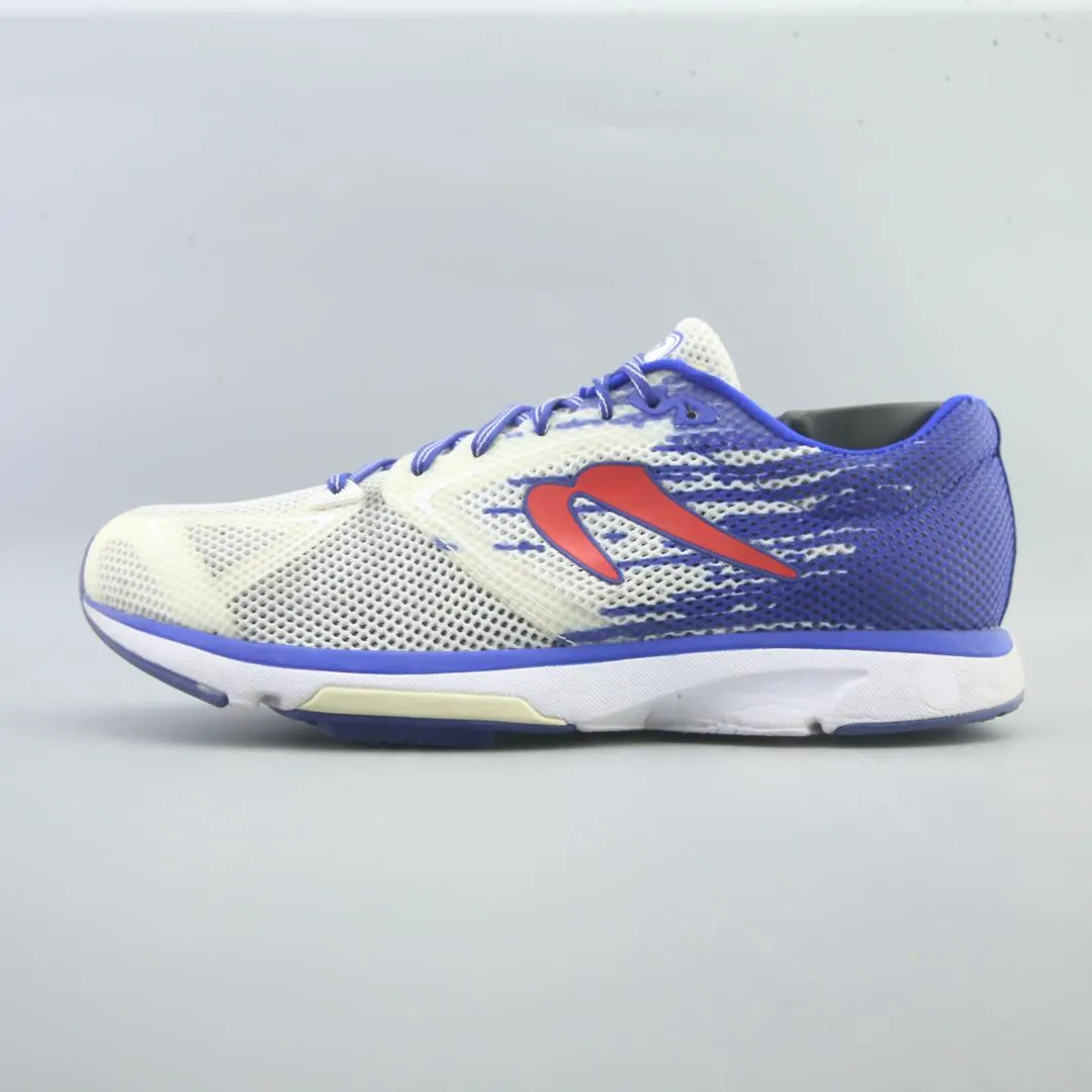 NEWTON  DISTANCE 10